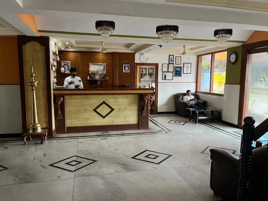 Ganga Sagar Hotel Bangalore Exterior photo